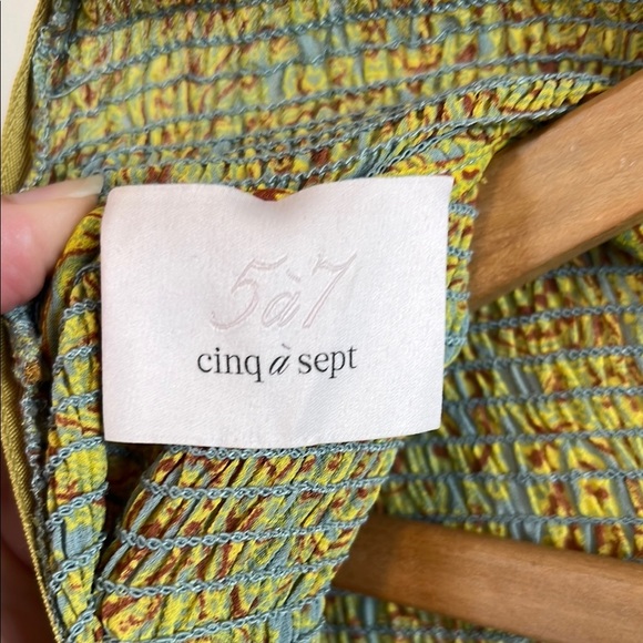 Cinq à Sept Rika printed high/low dress Long Sleeve sheer size 4 floral - Picture 12 of 12